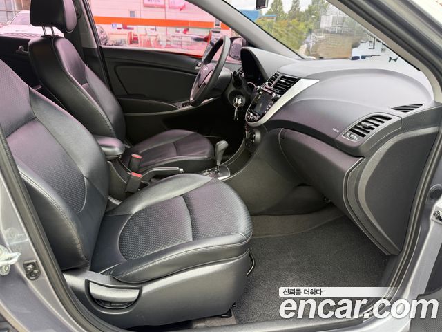 Hyundai Accent 2016 — photo 14