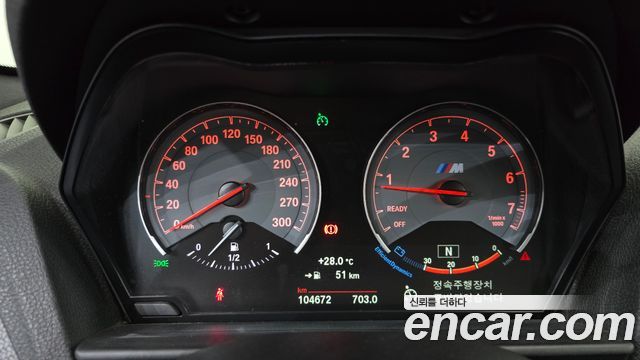 BMW M2 2017 — photo 11