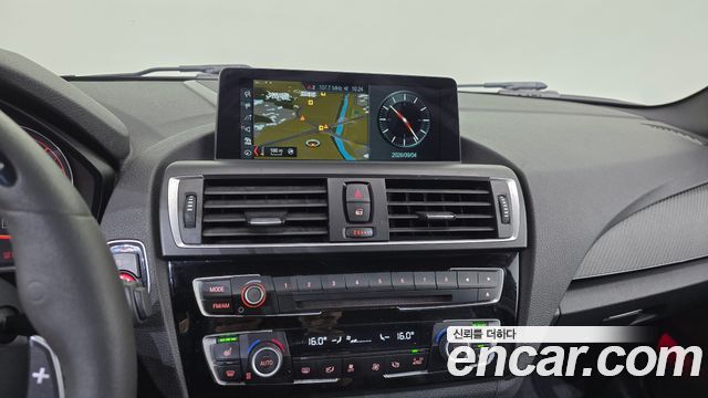 BMW M2 2017 — photo 18