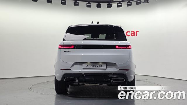 Land Rover Range Rover Sport 2026 — photo 6