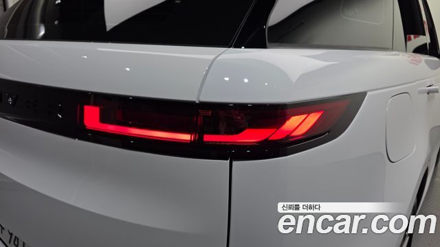 Land Rover Range Rover Sport 2026 — photo 18