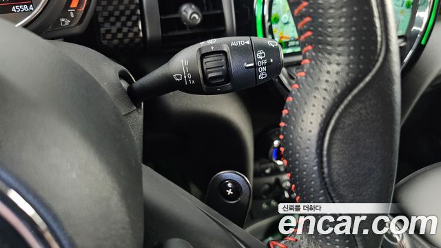 Mini Cooper 2019 — photo 20