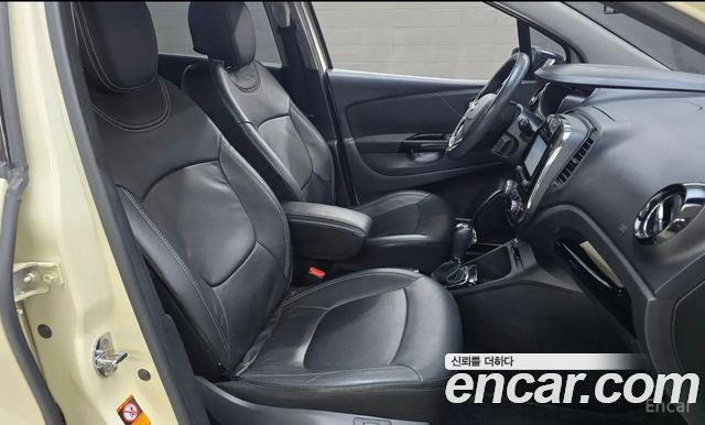 Renault Korea QM3 2015 — photo 10