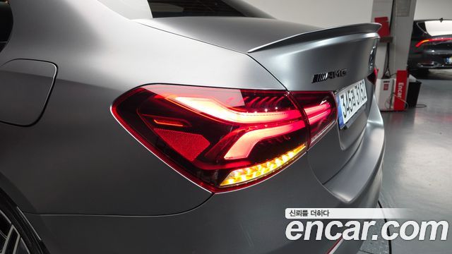 Mercedes-Benz A-Class 2023 — photo 9