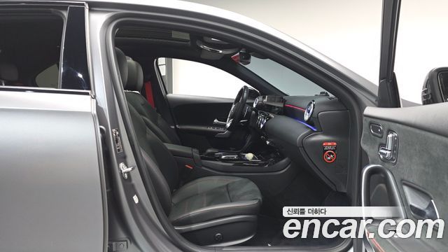 Mercedes-Benz A-Class 2023 — photo 16
