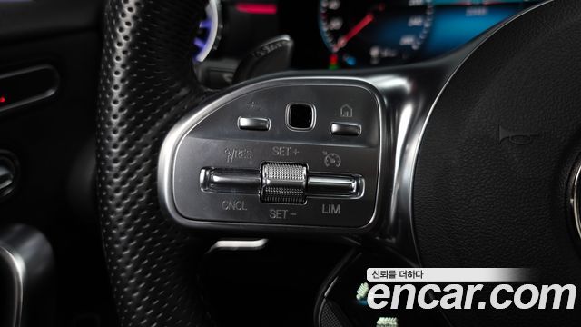 Mercedes-Benz A-Class 2023 — photo 34