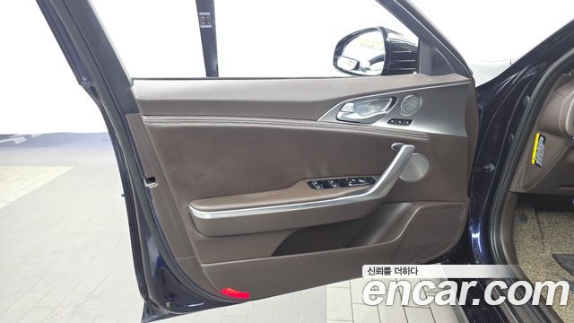 Kia Stinger 2019 — photo 14