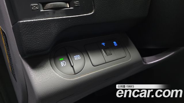 Hyundai Starex 2021 — photo 20