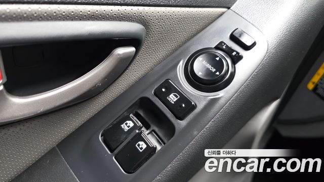 Hyundai Starex 2021 — photo 21