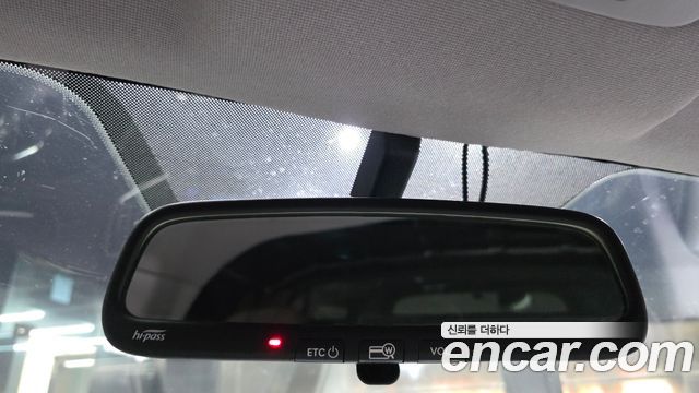 Hyundai Starex 2021 — photo 25