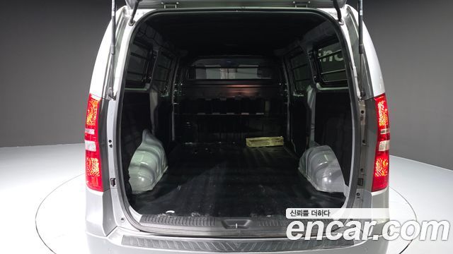 Hyundai Starex 2021 — photo 26