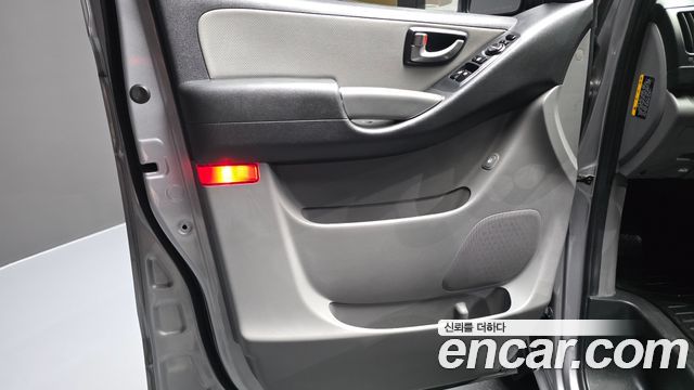 Hyundai Starex 2021 — photo 14