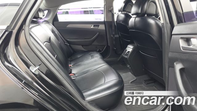 Hyundai Sonata 2015 — photo 18
