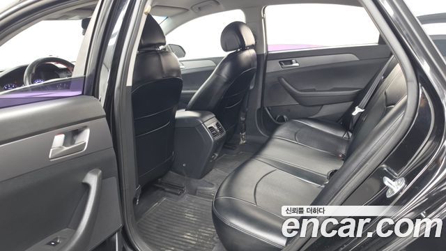 Hyundai Sonata 2015 — photo 16