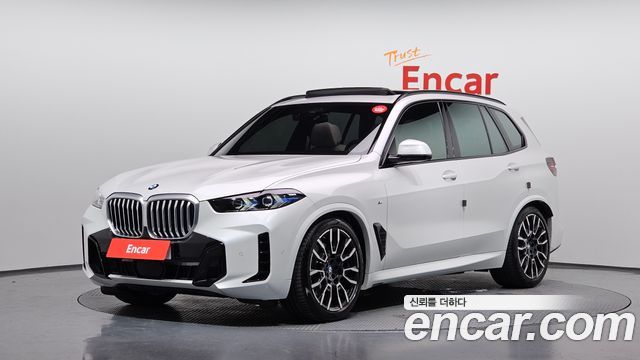 BMW X5 2025 — photo 1