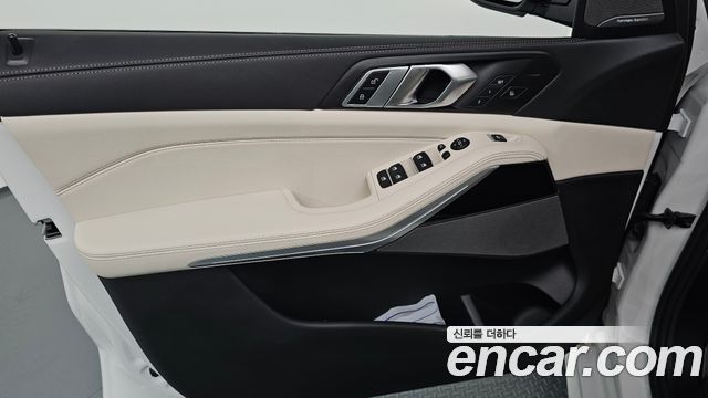 BMW X5 2025 — photo 14