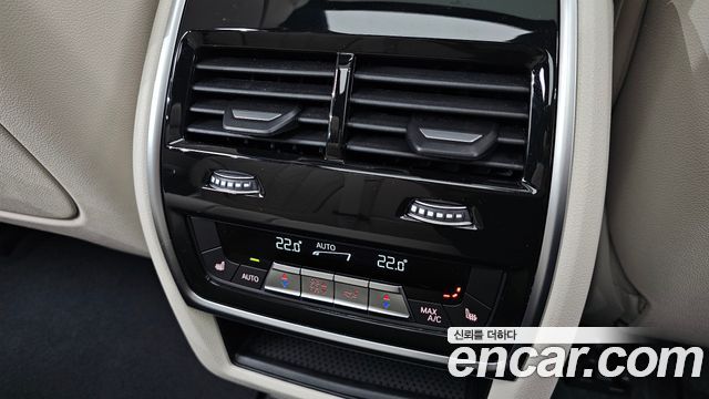 BMW X5 2025 — photo 30