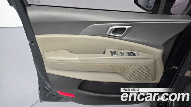 Kia Canival 2024 — photo 15