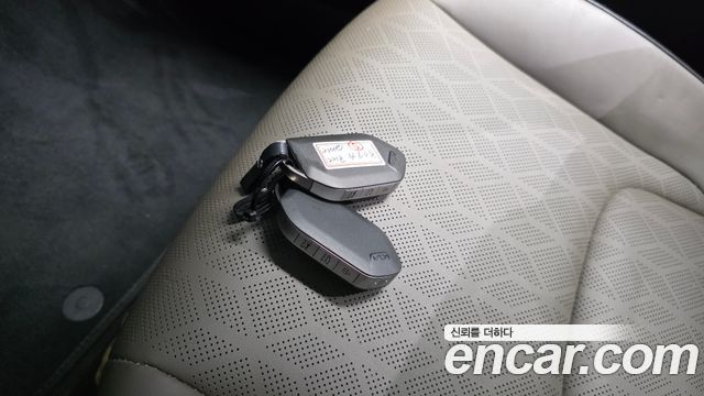 Kia Canival 2024 — photo 31