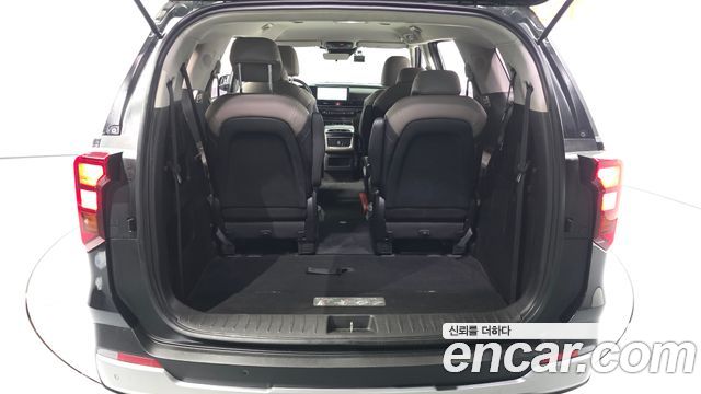 Kia Canival 2024 — photo 32