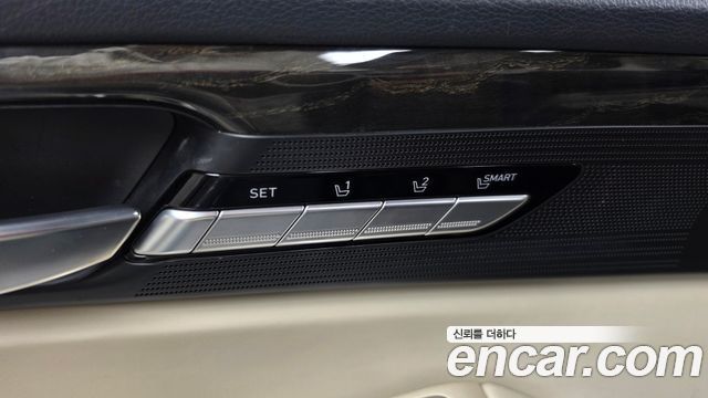 Genesis EQ900 2016 — photo 34