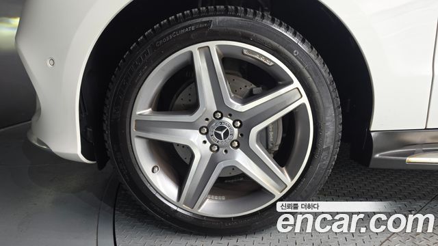 Mercedes-Benz GLE-Class 2018 — photo 5
