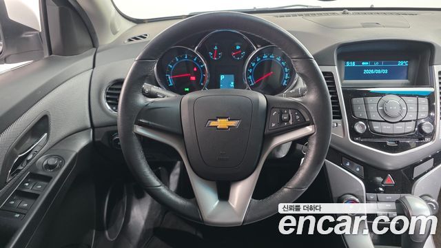 Chevrolet Korea Lacetti 2010 — photo 13
