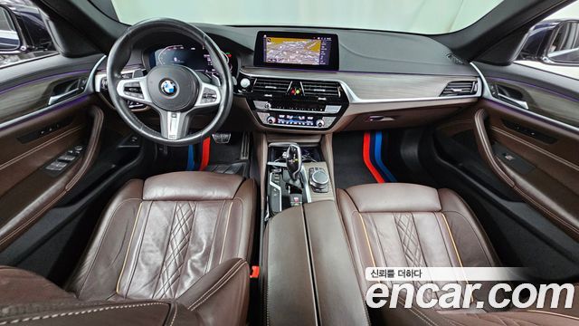 BMW 5-Series 2020 — photo 7