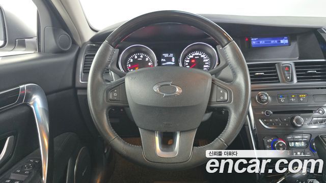 Renault Korea SM7 2012 — photo 17