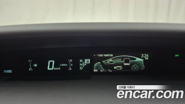 Toyota Prius 2012 — photo 8