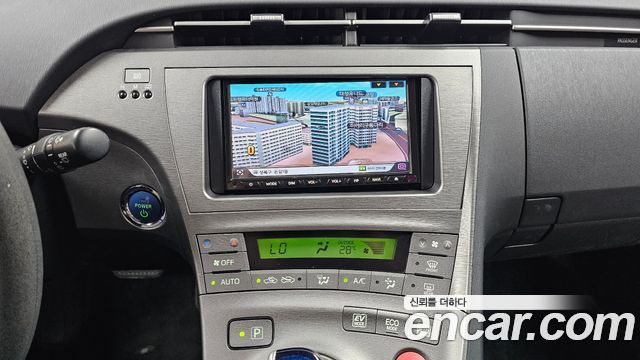 Toyota Prius 2012 — photo 16