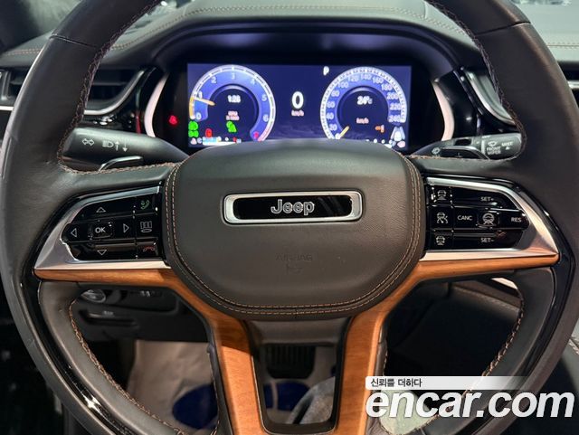 Jeep Cherokee 2022 — photo 13