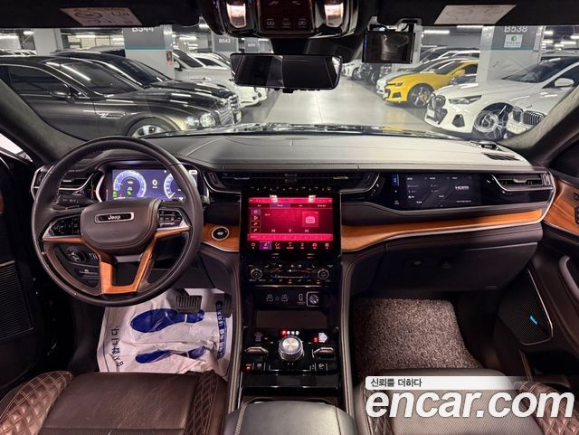 Jeep Cherokee 2022 — photo 19