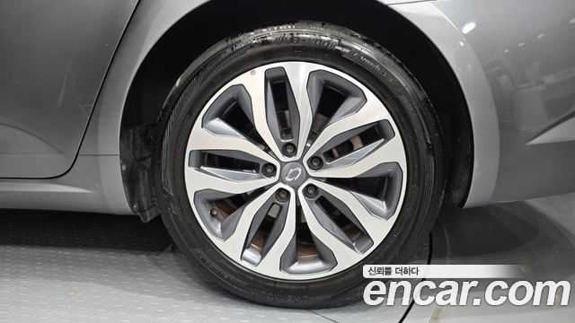 Renault Korea SM6 2016 — photo 5