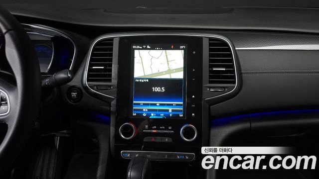Renault Korea SM6 2016 — photo 15