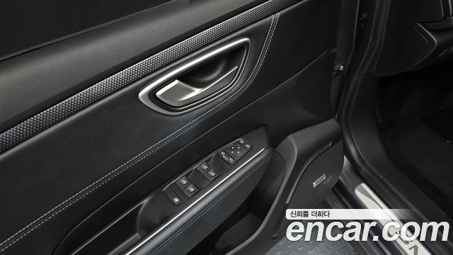 Renault Korea SM6 2016 — photo 19