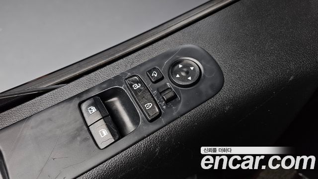 Hyundai Staria 2023 — photo 13