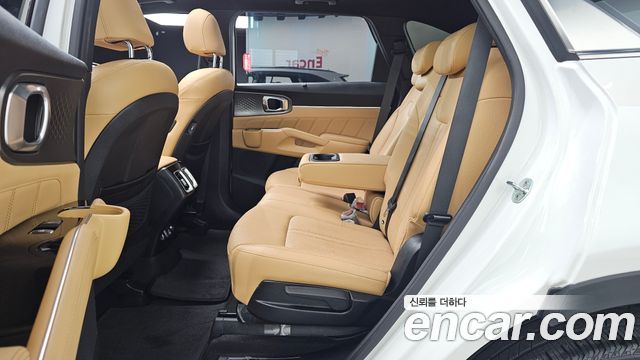 Kia Sorento 2022 — photo 18