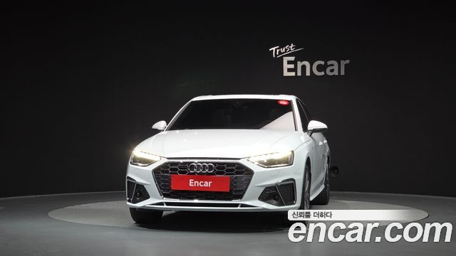 Audi A4 2023 — photo 3