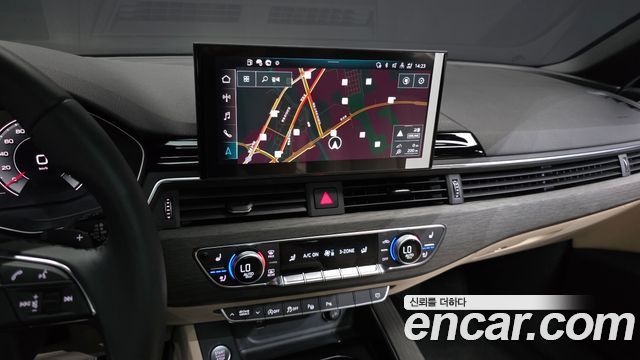 Audi A4 2023 — photo 20
