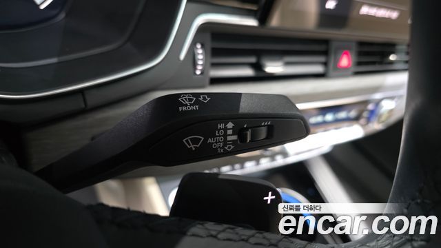Audi A4 2023 — photo 31