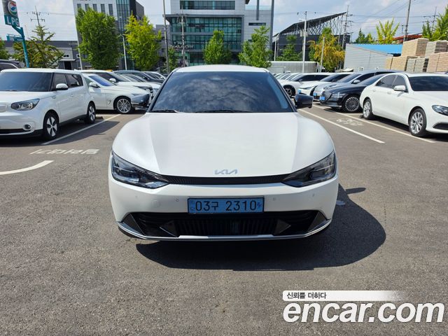 Kia EV6 2022 — photo 1