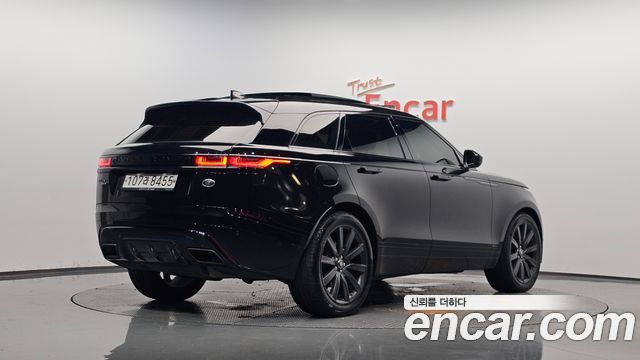 Land Rover Range Rover Velar 2018 — photo 2