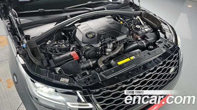 Land Rover Range Rover Velar 2018 — photo 6