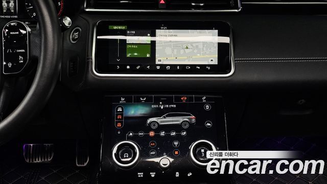 Land Rover Range Rover Velar 2018 — photo 23