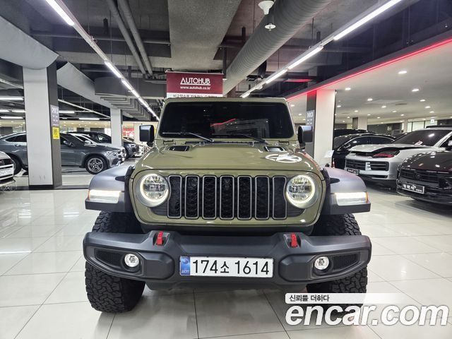 Jeep Wrangler 2025 — photo 2
