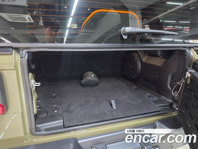 Jeep Wrangler 2025 — photo 6