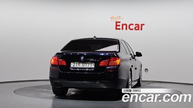BMW 5-Series 2016 — photo 4