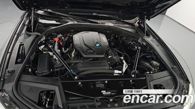 BMW 5-Series 2016 — photo 6