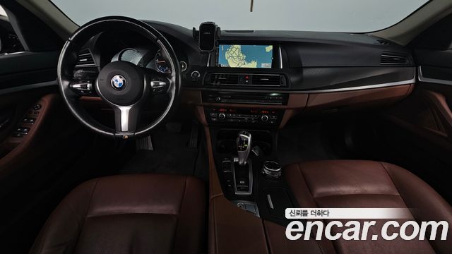 BMW 5-Series 2016 — photo 7